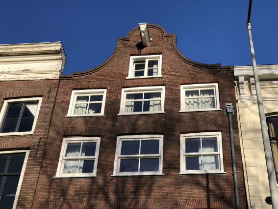 Heerlijk licht en sfeervol dubbel bovenhuis appartement in het centrum van Amsterdam